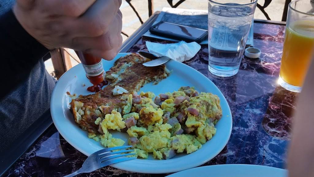 Home Made Restaurant | restaurant | 33359 Agua Dulce Canyon Rd, Santa Clarita, CA 91390, USA | 6612685005 OR +1 661-268-5005