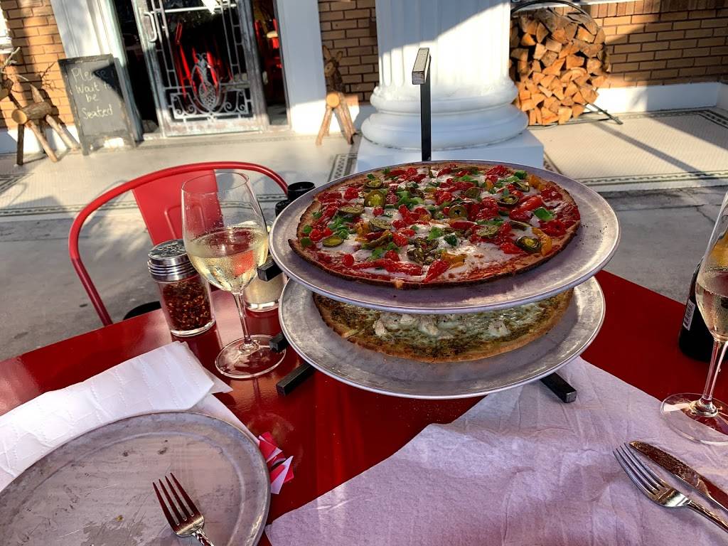 Fm Pizza Oven | restaurant | 1437 Highland Ave, Melbourne, FL 32935, USA | 3212414890 OR +1 321-241-4890