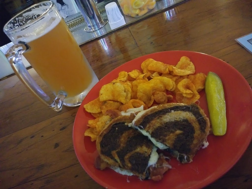 The Midnight Underground | restaurant | 101 SE 2nd Pl # 100, Gainesville, FL 32601, USA | 3526726113 OR +1 352-672-6113