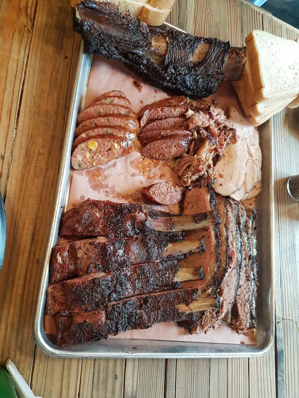 The Pit Room | restaurant | 1201 Richmond Ave, Houston, TX 77006, USA | 2818881929 OR +1 281-888-1929