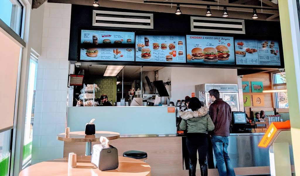 A&W Canada | restaurant | 1660 Heron Rd, Ottawa, ON K1V 2P5, Canada | 6137316644 OR +1 613-731-6644