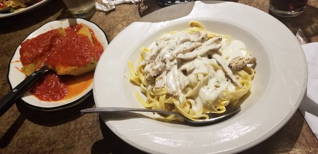 Vics Casual Dining | restaurant | 13499 Dix Toledo Rd, Southgate, MI 48195, USA | 7342465900 OR +1 734-246-5900