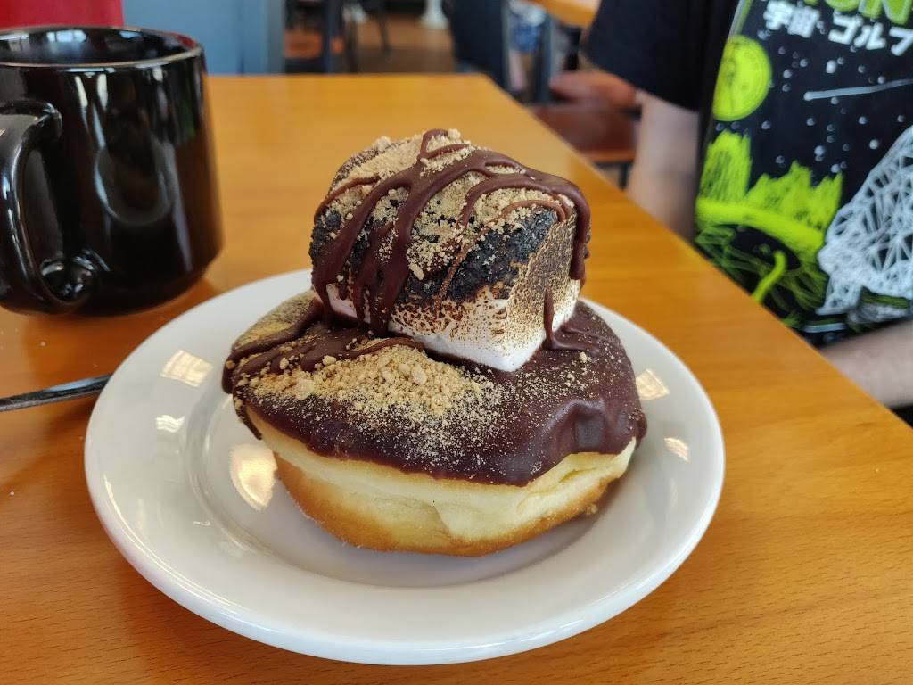 Joes Cafe & Donuts | restaurant | 857 Terry Pkwy, Terrytown, LA 70056, USA | 5042650234 OR +1 504-265-0234