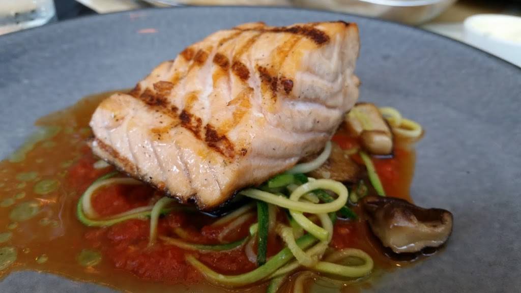 2941 | restaurant | 2941 Fairview Park Dr, Falls Church, VA 22042, USA | 7032701500 OR +1 703-270-1500