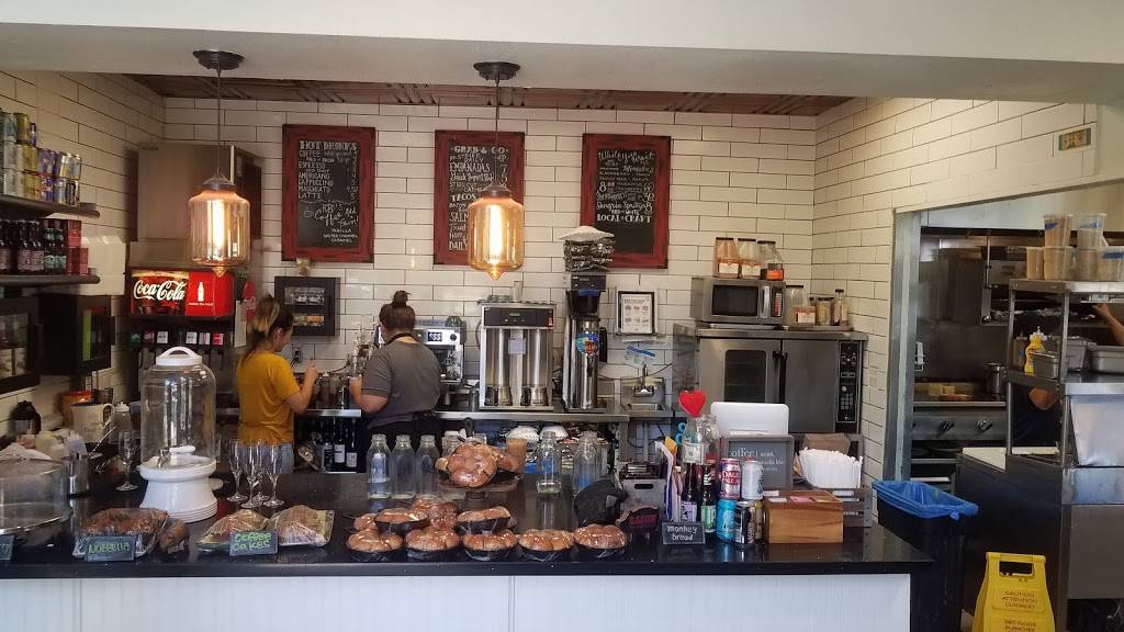 Kitchen Table | restaurant | 1716 W Horizon Ridge Pkwy #100, Henderson, NV 89012, USA | 7024784782 OR +1 702-478-4782