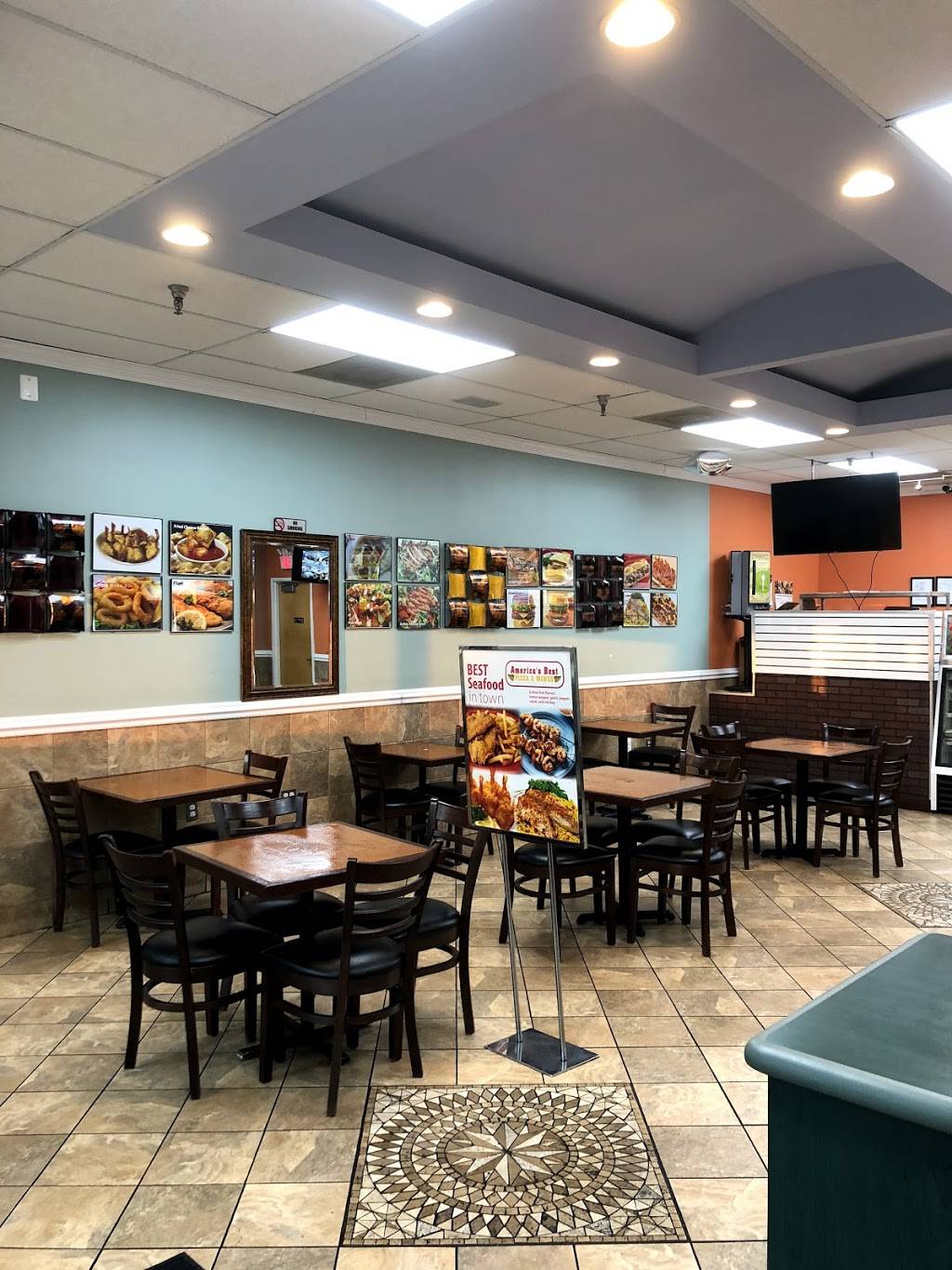 Americas Best Pizza and Wings | restaurant | 4821 Marlboro Pike, Capitol Heights, MD 20743, USA | 3017350202 OR +1 301-735-0202