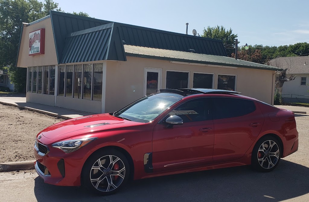 Gambinos Pizza | meal takeaway | 1100 W 4th St, Colby, KS 67701, USA | 7854629977 OR +1 785-462-9977