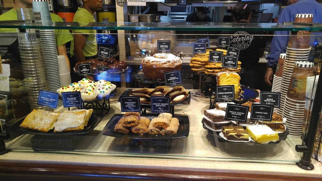 Corner Bakery Cafe | cafe | 6100 Topanga Canyon Blvd Suite 1330, Woodland Hills, CA 91367, USA | 8187109245 OR +1 818-710-9245