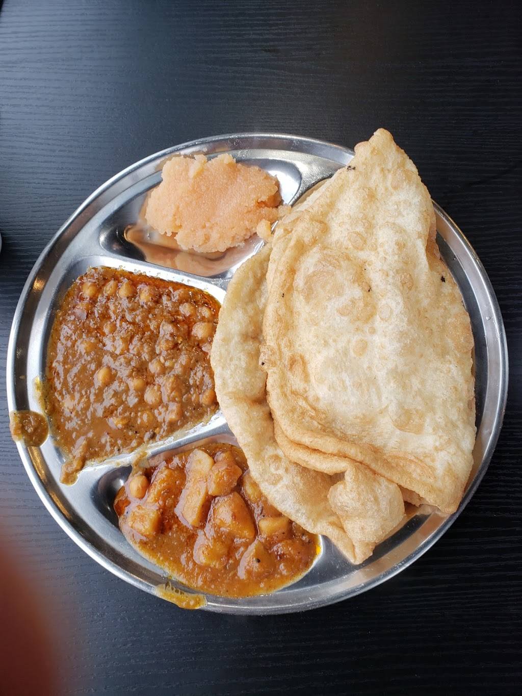 Halal Shamiana Restaurant | restaurant | 816 Britannia Rd W unit 101, Mississauga, ON L5V 0A6, Canada | 9055675087 OR +1 905-567-5087