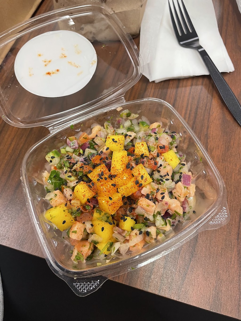 Seaviche Tacos & Bowls | restaurant | 3242 E Jefferson, Detroit, MI 48207, USA | 3139746862 OR +1 313-974-6862