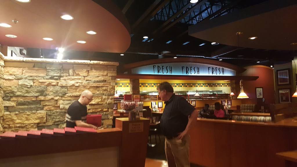 Bostons Restaurant & Sports Bar | restaurant | 3911 Venetian Dr, Newburgh, IN 47630, USA | 8128533400 OR +1 812-853-3400