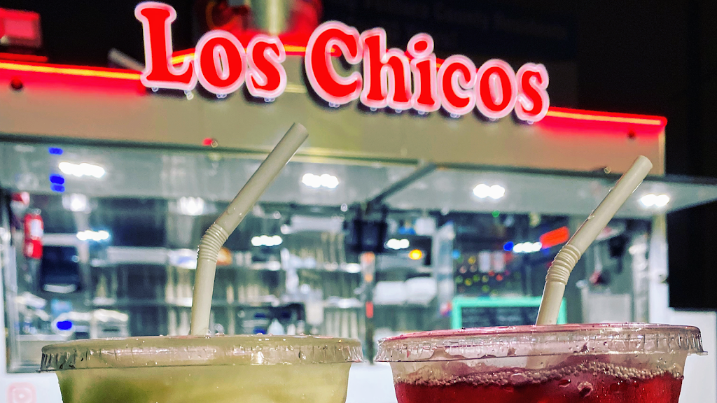 Los Chicos Tacos | restaurant | 1720 S Oxnard Blvd, Oxnard, CA 93030, USA | 8058890199 OR +1 805-889-0199
