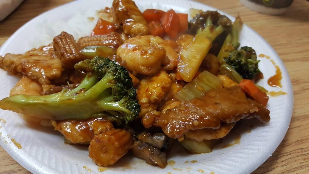 Excelsior Garden | restaurant | 4855 N Milwaukee Ave, Chicago, IL 60630, USA | 7732831618 OR +1 773-283-1618