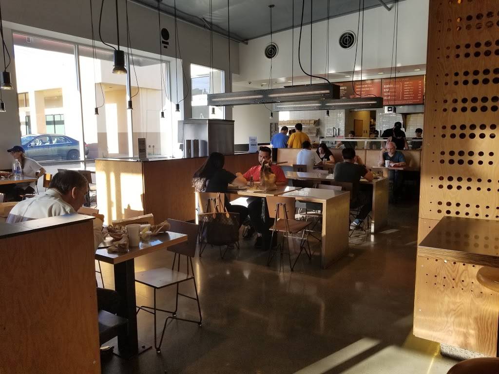 Chipotle Mexican Grill | restaurant | 19332 Nordhoff St, Northridge, CA 91324, USA | 8186712232 OR +1 818-671-2232