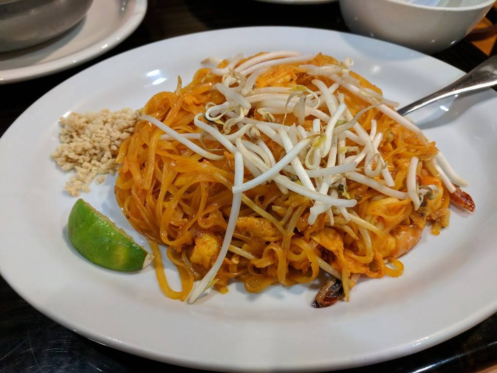 Thai Basil Signature Downtown Phoenix | restaurant | 114 W Adams St, Phoenix, AZ 85003, USA | 6027598737 OR +1 602-759-8737