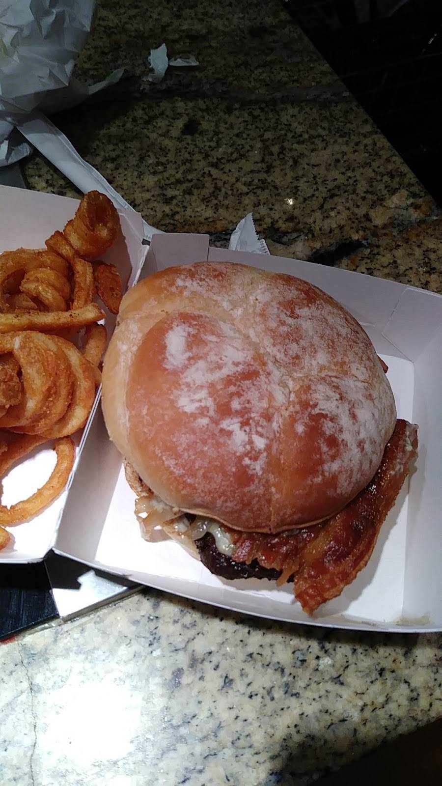 Jack in the Box | restaurant | 999 NW Leary Way, Seattle, WA 98107, USA | 2067060524 OR +1 206-706-0524