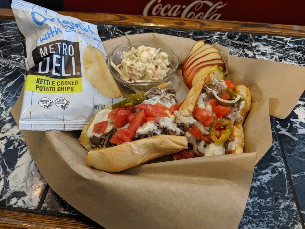 Dick and Janes | restaurant | 146 N Woodland Blvd, DeLand, FL 32720, USA | 3868229280 OR +1 386-822-9280