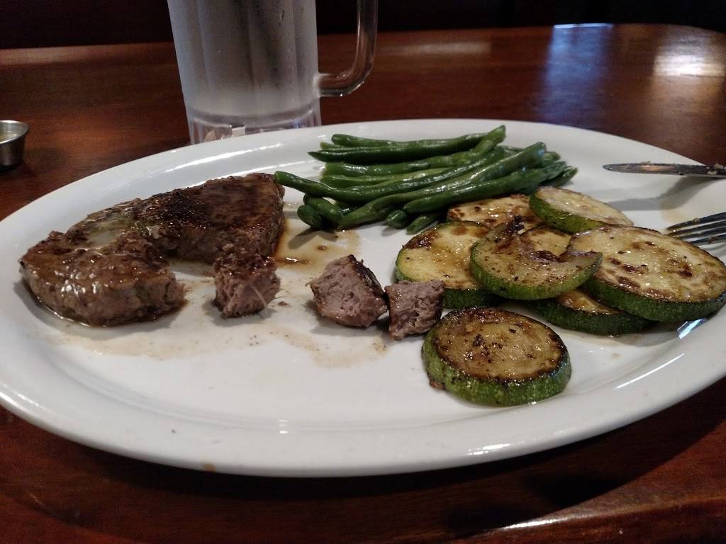 Ruby Tuesday | restaurant | 39581 West 12 Mile Road, Novi, MI 48377, USA | 2483487635 OR +1 248-348-7635