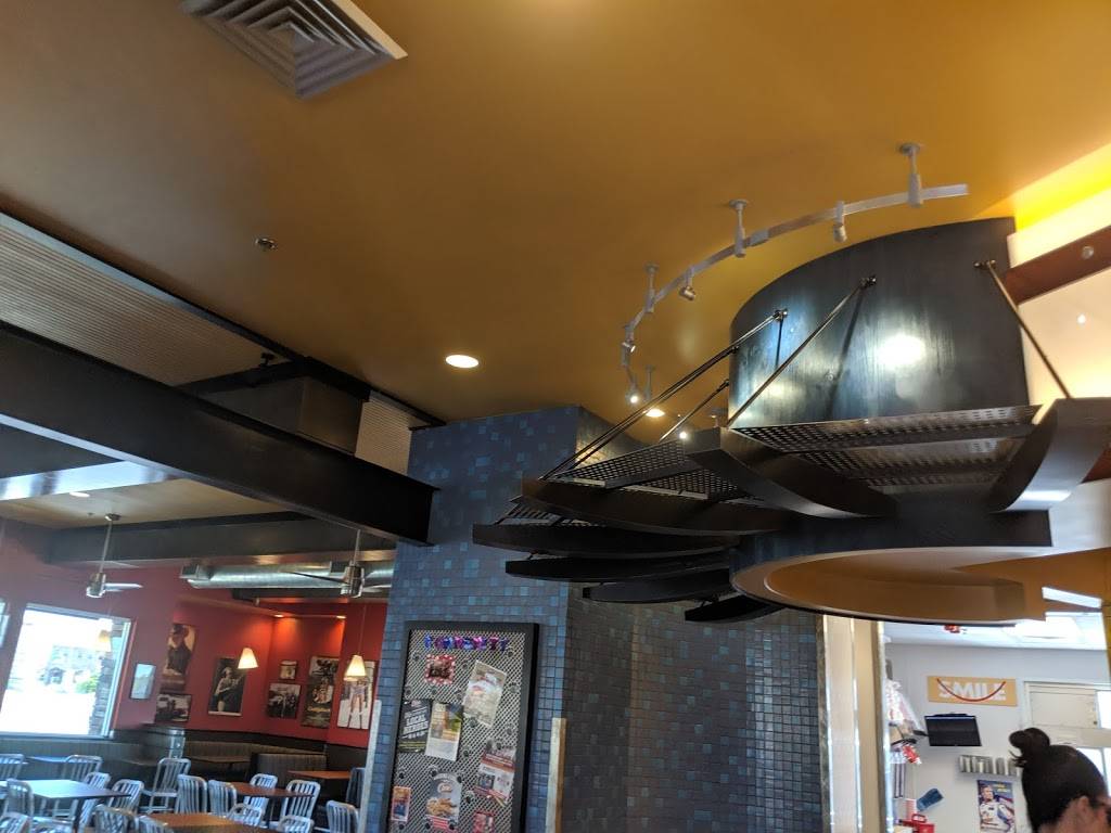 Raising Canes Chicken Fingers | meal takeaway | 2469 E Florence Blvd, Casa Grande, AZ 85194, USA | 5207886314 OR +1 520-788-6314