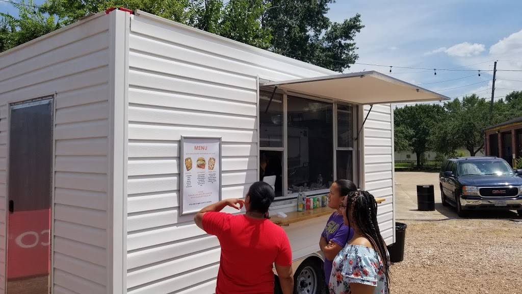 Micos Hot Chicken | restaurant | 2829 Chimney Rock Rd, Houston, TX 77056, USA | 3463035560 OR +1 346-303-5560