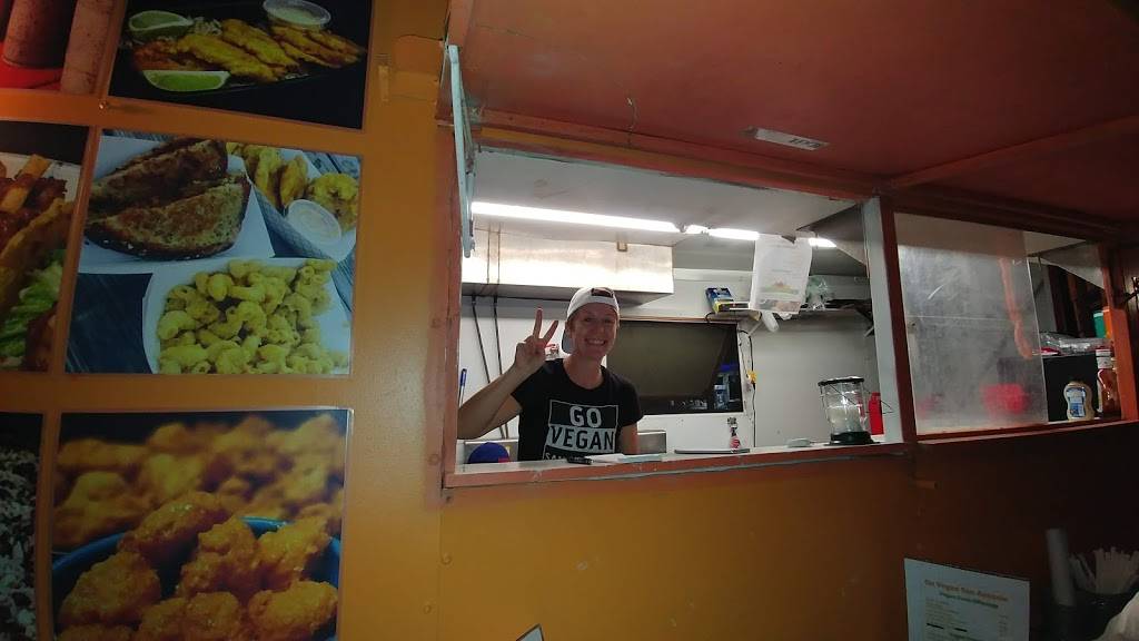 Go Vegan San Antonio | restaurant | 14530 Roadrunner Way, San Antonio, TX 78249, USA | 2107295400 OR +1 210-729-5400