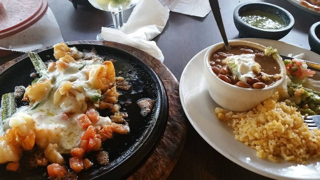 San Angel Mexican Bar & Grill | restaurant | 500 River Rd, Wimberley, TX 78676, USA | 5127223257 OR +1 512-722-3257