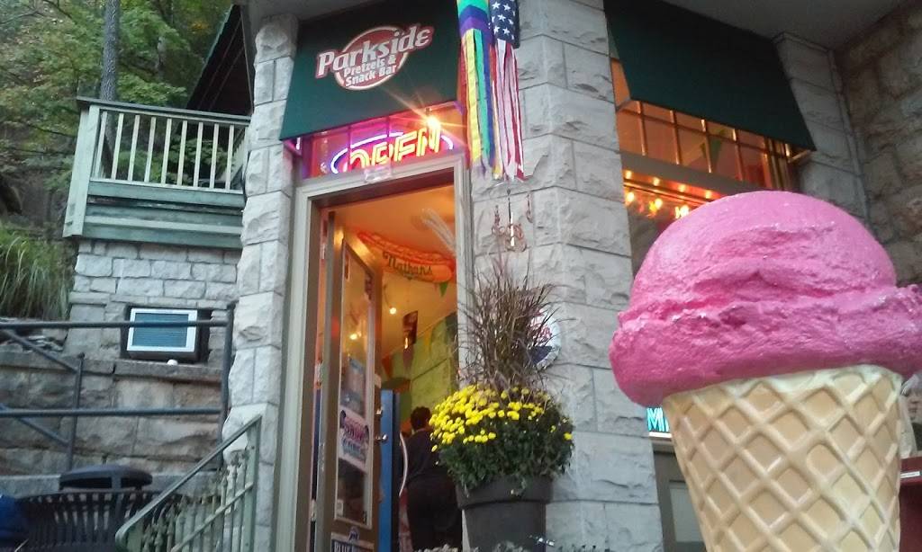 Parkside Pretzel | restaurant | 8 Spring St, Eureka Springs, AR 72632, USA | 4793202820 OR +1 479-320-2820