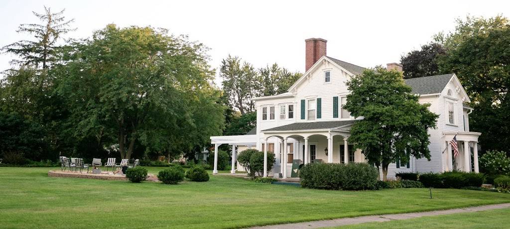 Chestnut Street Inn | restaurant | 301 E Chestnut St, Sheffield, IL 61361, USA | 8154542419 OR +1 815-454-2419