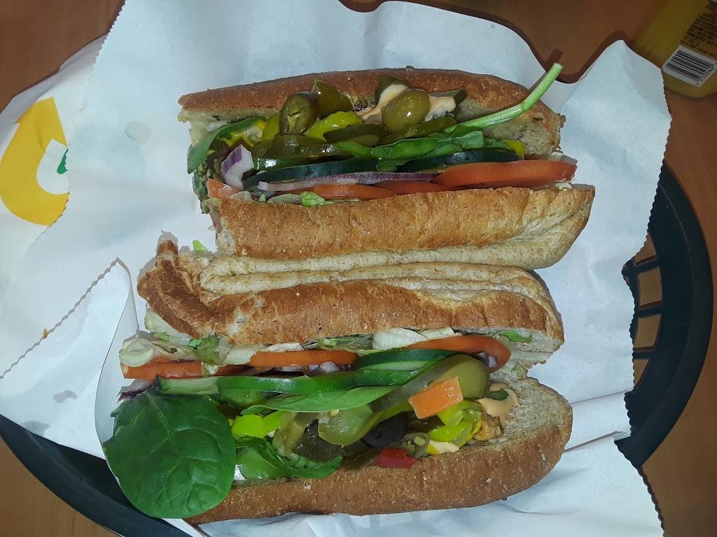 Subway | restaurant | 4406 S Pulaski Rd, Chicago, IL 60632, USA | 7739278447 OR +1 773-927-8447