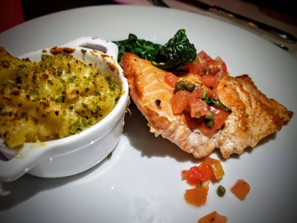 Blue Bayou Restaurant | restaurant | 1313 S Harbor Blvd, Anaheim, CA 92802, USA | 7147813463 OR +1 714-781-3463