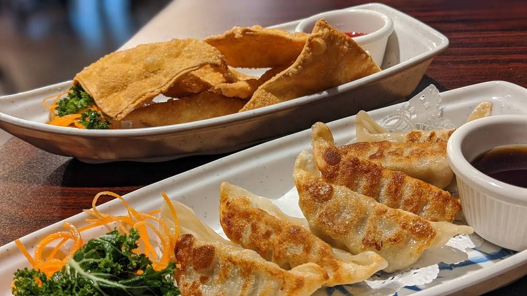 Fuji sushi | restaurant | 1304 North US-281, suite101, Marble Falls, TX 78654, USA | 8306377757 OR +1 830-637-7757