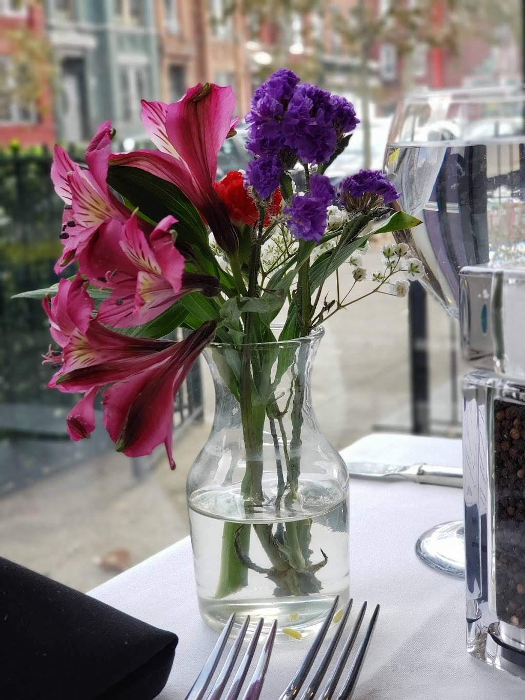 Biyou | restaurant | 198 Lewis Ave, Brooklyn, NY 11221, USA | 7189287555 OR +1 718-928-7555