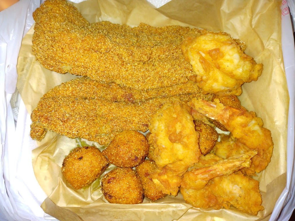 Fish House | restaurant | 6185 Natural Bridge Ave, St. Louis, MO 63120, USA | 3144058330 OR +1 314-405-8330