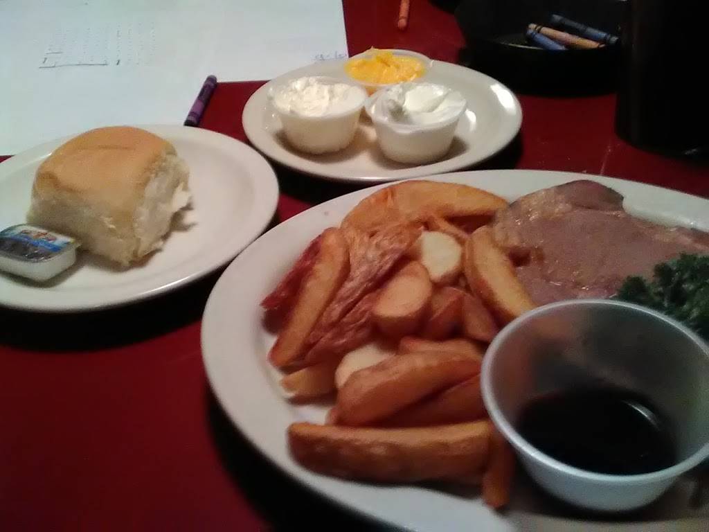 Streamliner Family Restaurant | restaurant | 201 E 9th St, Rochester, IN 46975, USA | 5742234656 OR +1 574-223-4656