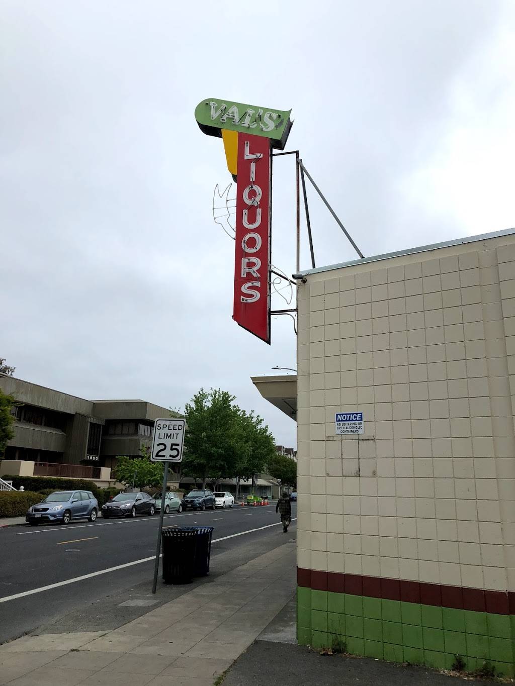 Clementes Authentic Italian Take Out | meal takeaway | 1531 3rd St, Napa, CA 94559, USA | 7072242237 OR +1 707-224-2237