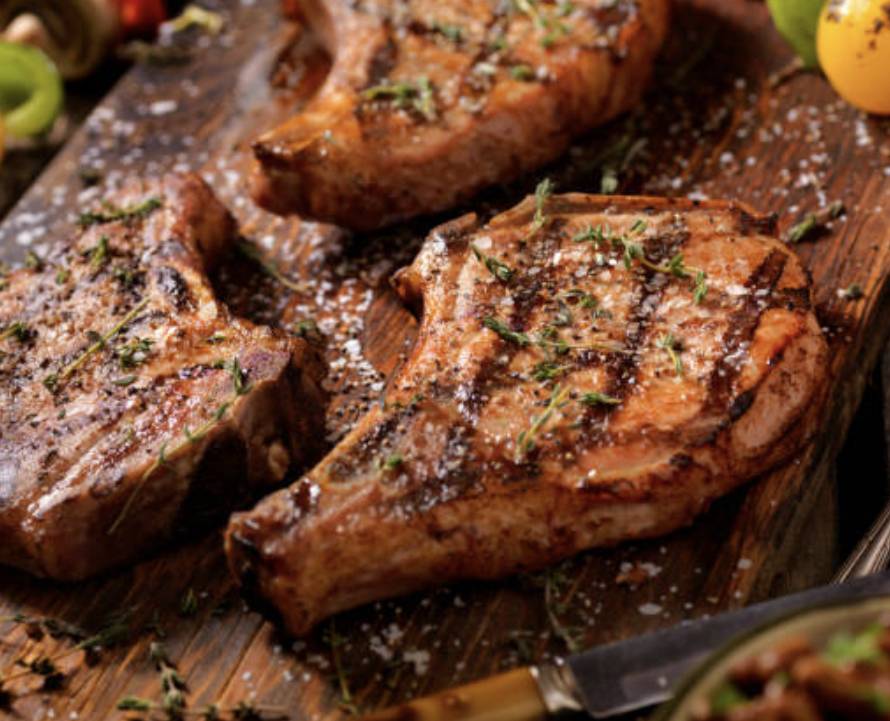 Boo-Coes Sports Bar & Grill | restaurant | 2510 E Main St, Chattanooga, TN 37404, USA | 4235412494 OR +1 423-541-2494