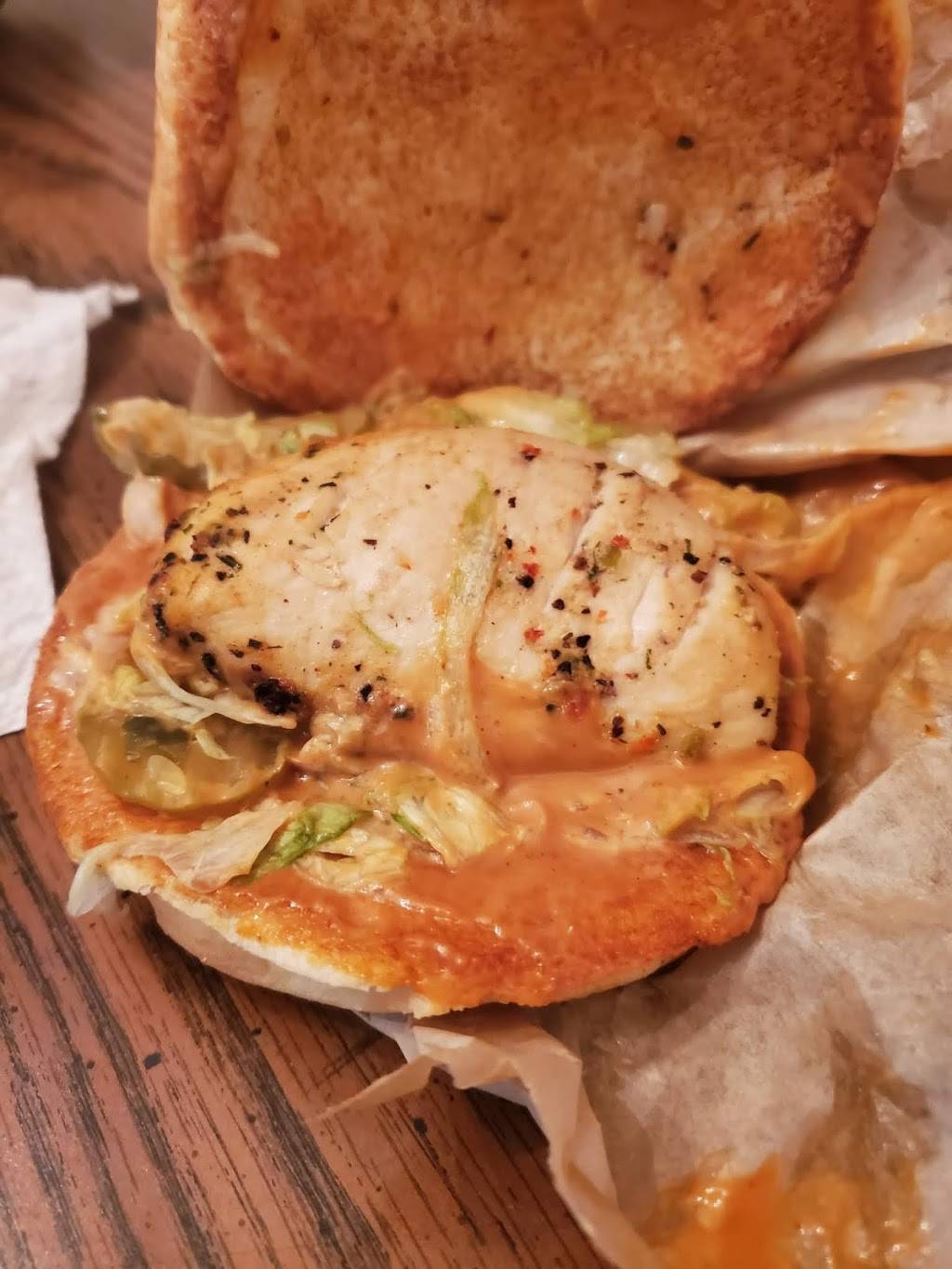 Pollo Campero | restaurant | 1350 W Patrick St, Frederick, MD 21703, USA | 3016316821 OR +1 301-631-6821