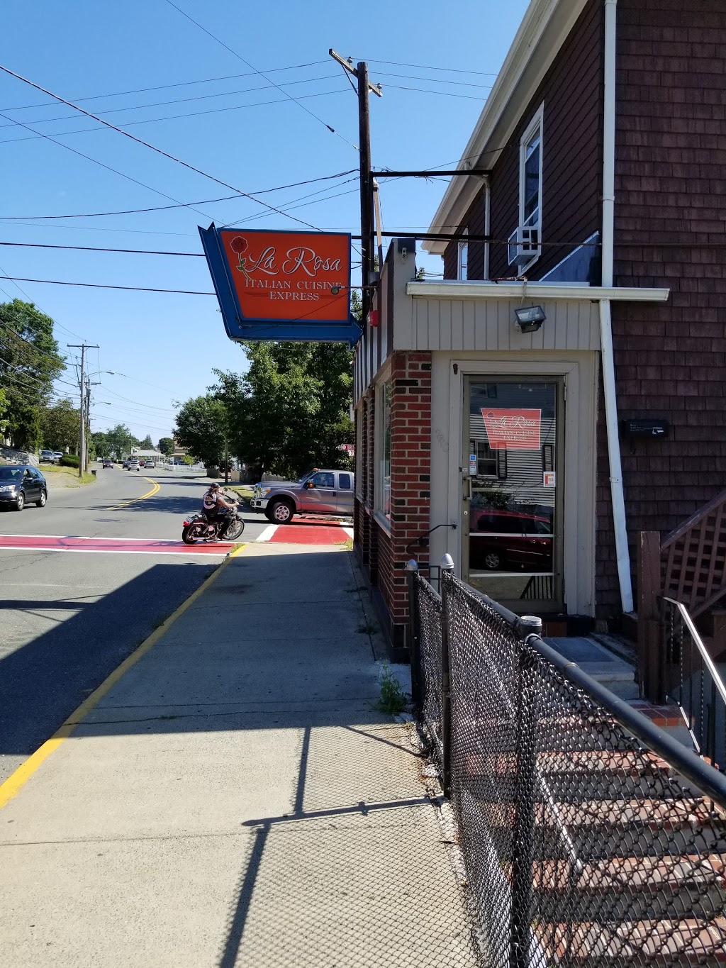 LaRosa Kitchen | restaurant | 240 Lincoln Ave, Saugus, MA 01906, USA | 7816663106 OR +1 781-666-3106