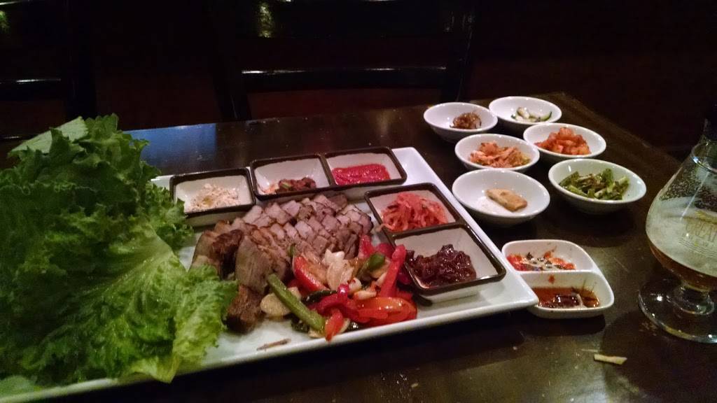 Ttowa Korean Bistro | restaurant | 161 W Wing St, Arlington Heights, IL 60005, USA | 8477494493 OR +1 847-749-4493
