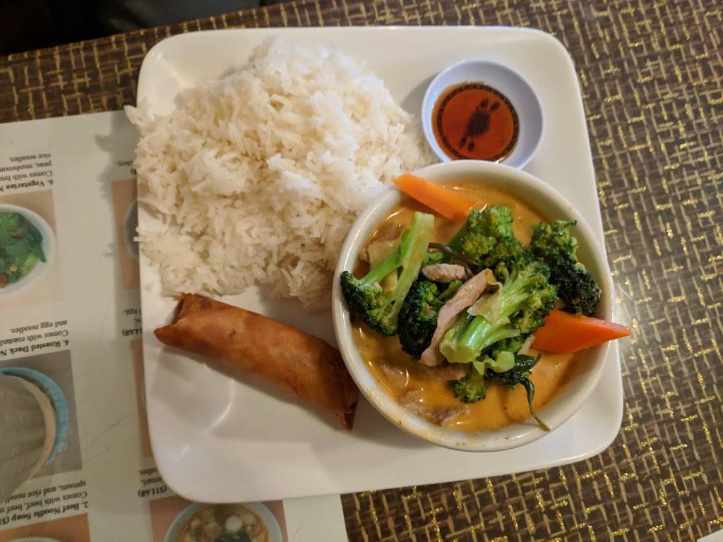 Thai Pot | restaurant | 6961 Sebastopol Ave, Sebastopol, CA 95472, USA | 7078298889 OR +1 707-829-8889
