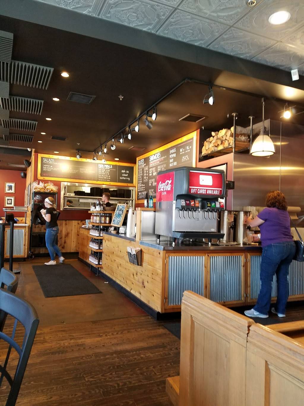 Q-BBQ | restaurant | 103 S Main St, Naperville, IL 60540, USA | 6306376400 OR +1 630-637-6400