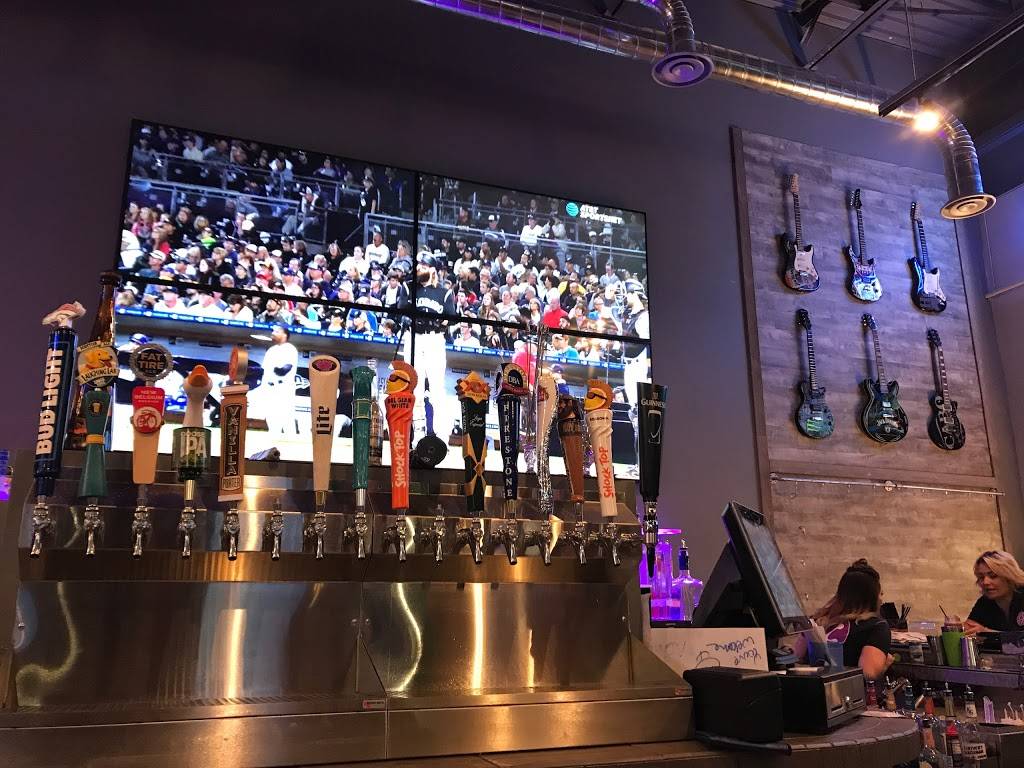 Purple Toad Social Tap & Grill | restaurant | 11870 Stapleton Dr, Peyton, CO 80831, USA | 7194348180 OR +1 719-434-8180