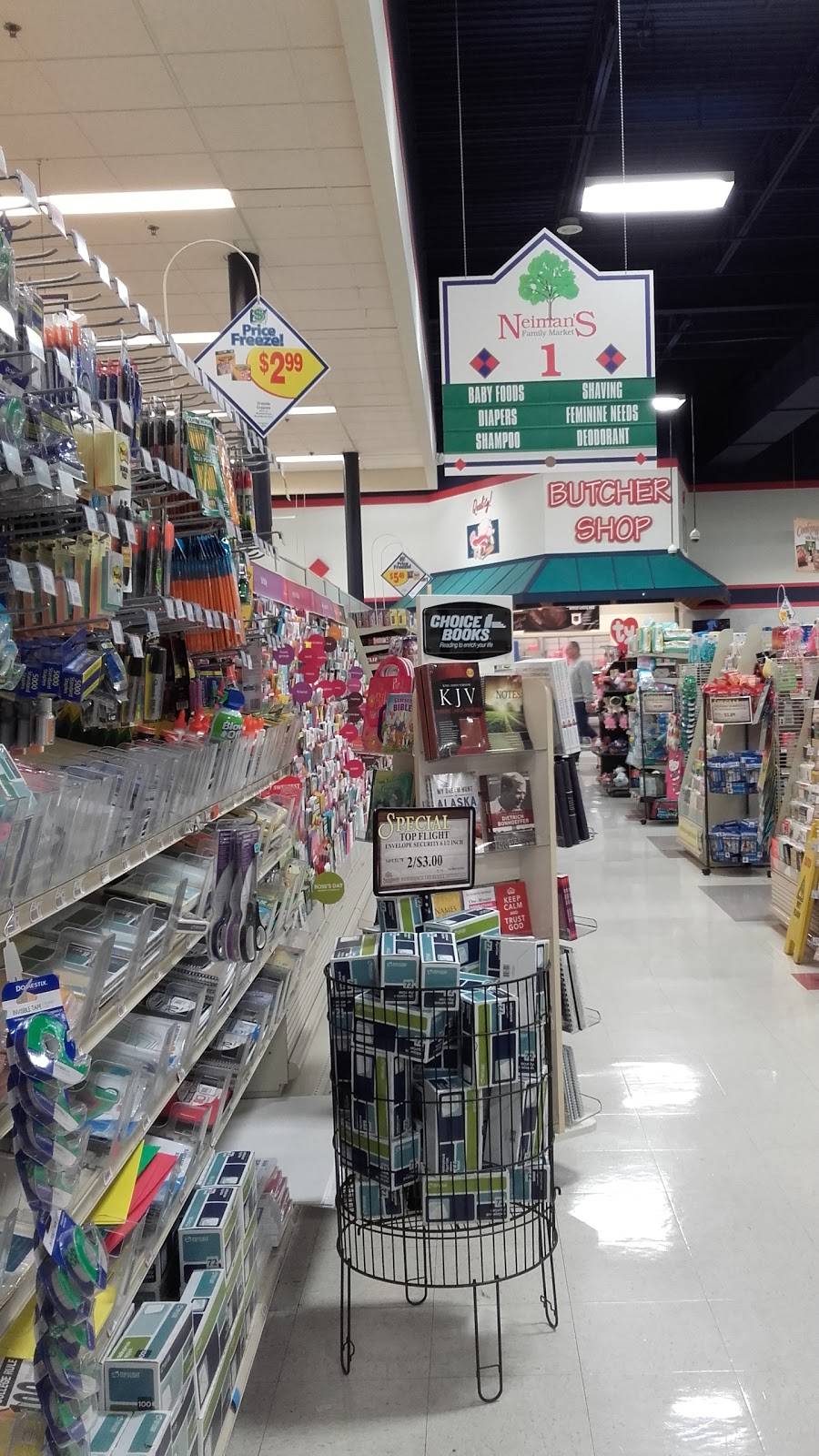 Neimans Family Market | bakery | 220 W Lake St, Tawas City, MI 48763, USA | 9893629180 OR +1 989-362-9180