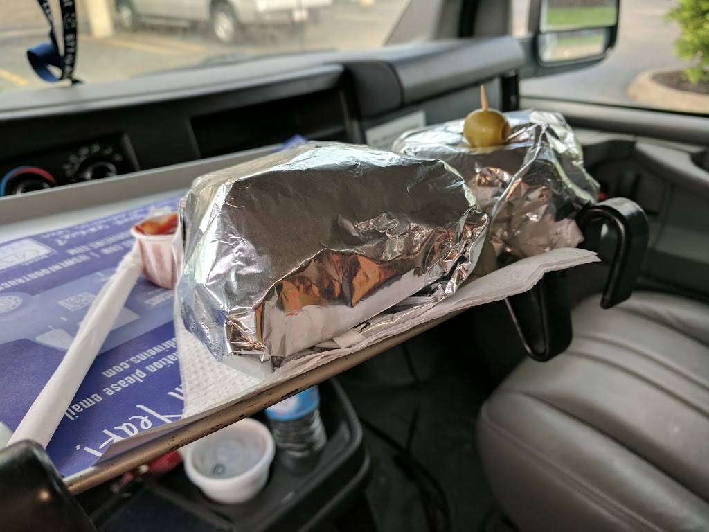 Swensons (Jackson) Drive-In Restaurants | restaurant | 5815 Wales Ave NW, Massillon, OH 44646, USA | 3308335454 OR +1 330-833-5454