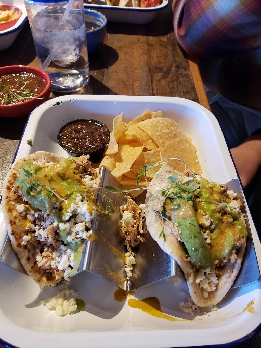 Pancho & Leftys Cantina | restaurant | 4501 Murphy Rd, Nashville, TN 37209, USA | 6156478763 OR +1 615-647-8763