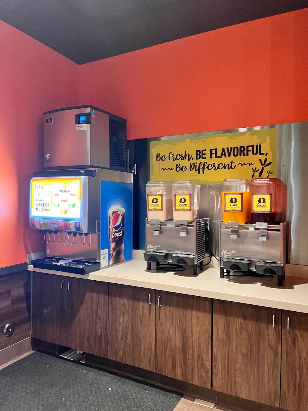 Pollo Campero Covina | restaurant | 1477 N Azusa Ave, Covina, CA 91722, USA | 8332267376 OR +1 833-226-7376