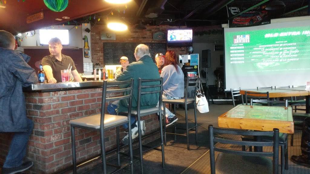 Lauzon Landing Sports Bar & Eatery | restaurant | 1545 Lauzon Rd, Windsor, ON N8S 3N4, Canada | 5199743387 OR +1 519-974-3387