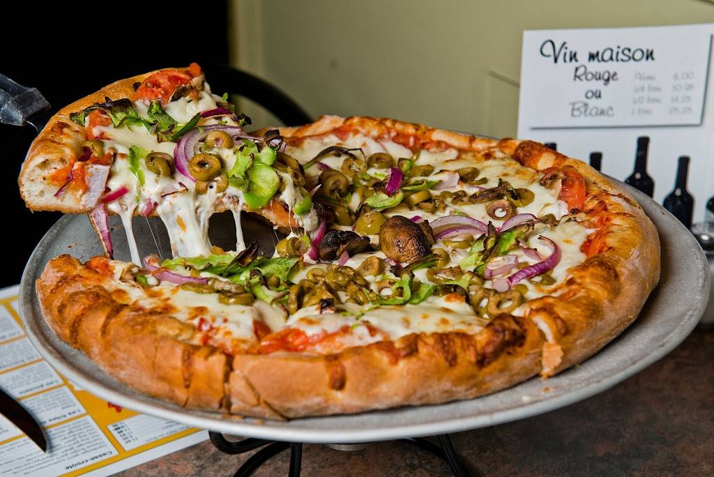 Restaurant Pizza Giffard Inc | restaurant | 2994 Boulevard Sainte-Anne, Québec, QC G1E 3J3, Canada | 4186636373 OR +1 418-663-6373