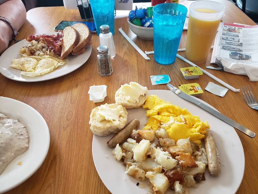 R&R Grill | restaurant | 1089 E Michigan Ave, Battle Creek, MI 49014, USA | 2699621325 OR +1 269-962-1325