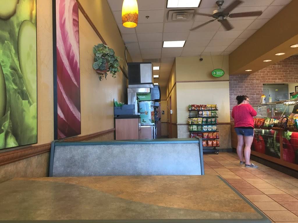 Subway Restaurants | restaurant | 3400 Corinth Pkwy, Corinth, TX 76208, USA | 9404973792 OR +1 940-497-3792